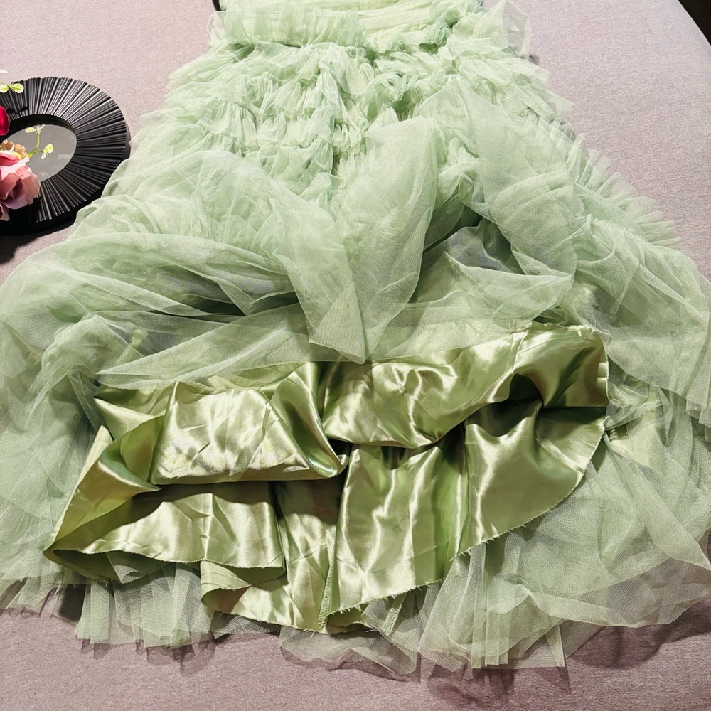 B Darlin Green Ruffled Tiered Maxi Gown - Picture 12 of 16